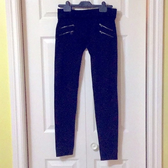 Leggings - Picture 2 of 3